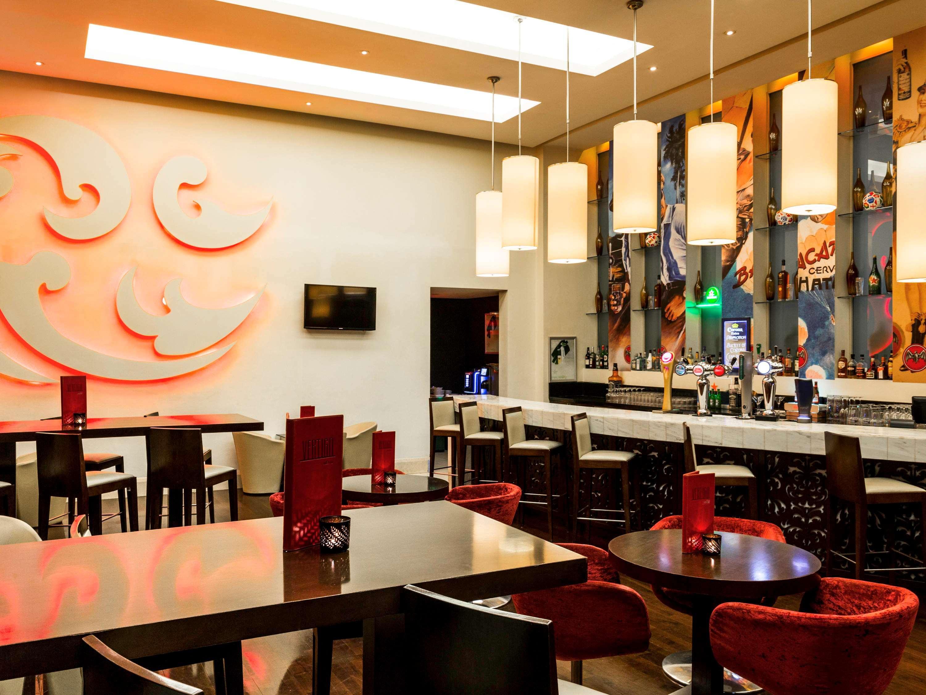 Novotel Deira Creekside Dubaj Kültér fotó